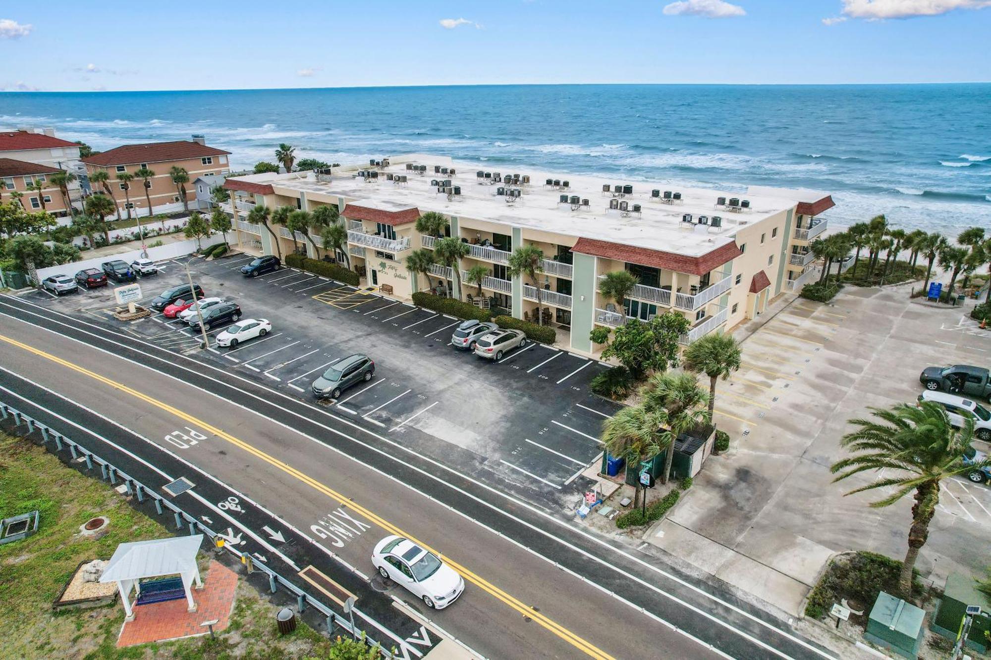 Fifty Gulfside Condominiums Клиъруотър Бийч Екстериор снимка